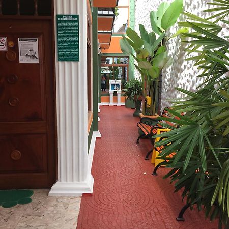 Apartahotel Tierras Amazonicas Leticia Exterior photo